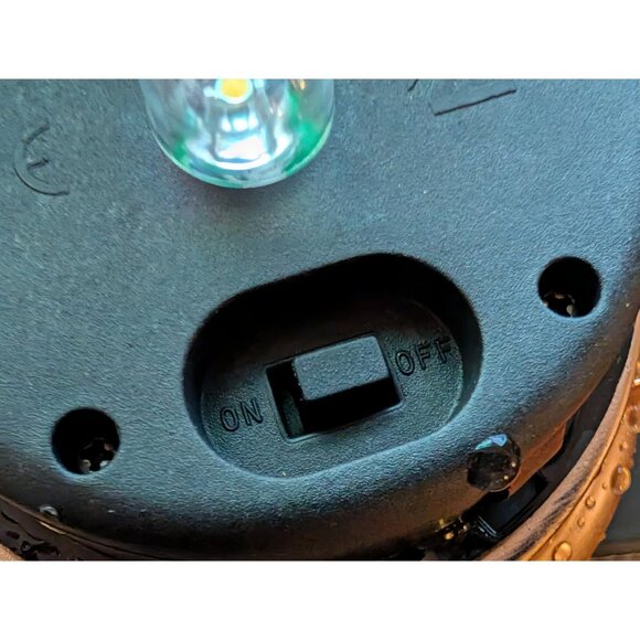 Cardinal Lantern Solar Metal Garden Red Bird Handing Outdoor Light | Home Decor - Picture 9 of 9